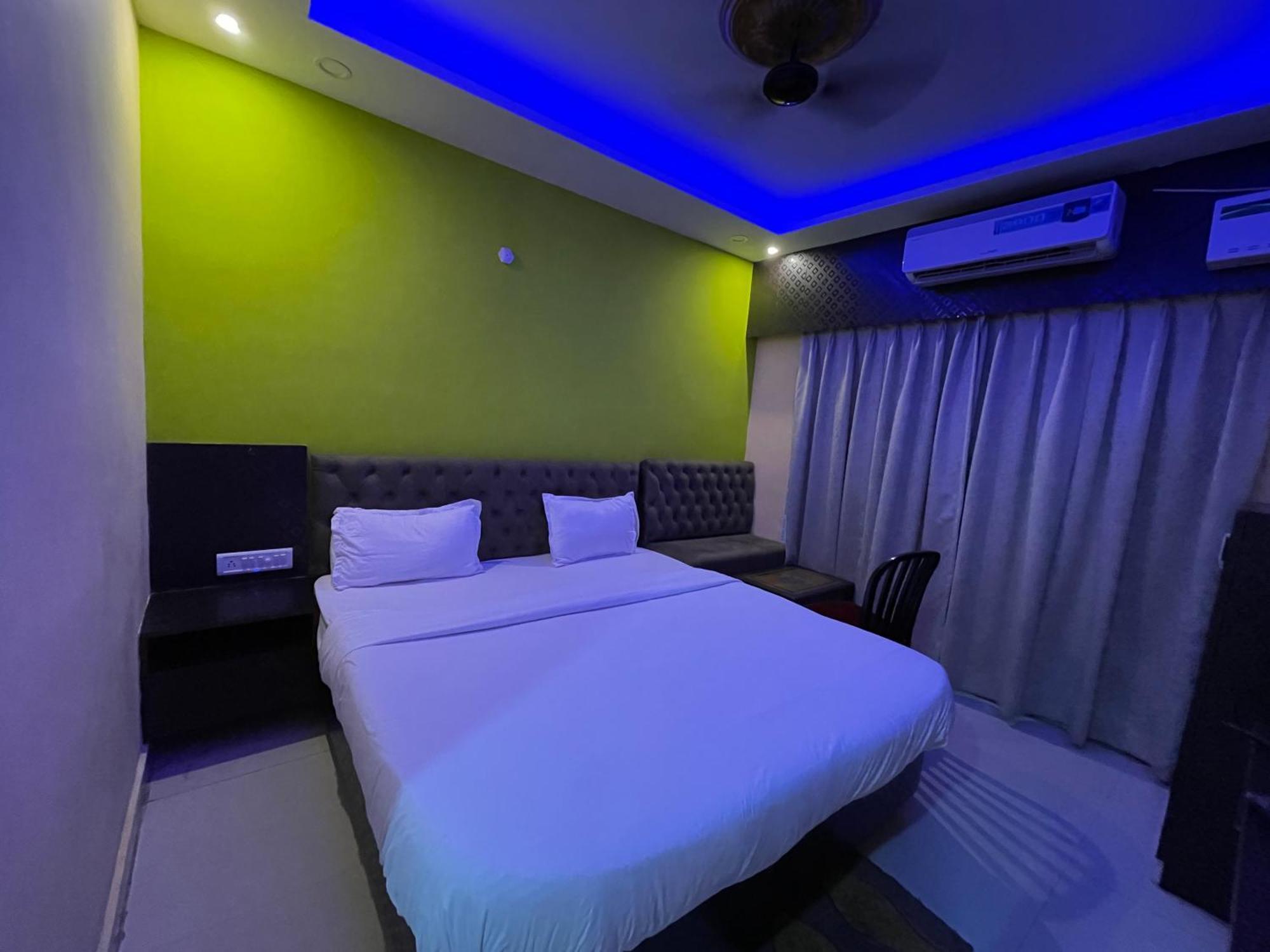 Hotel Seven Inn By Seven Group Puri Exterior foto