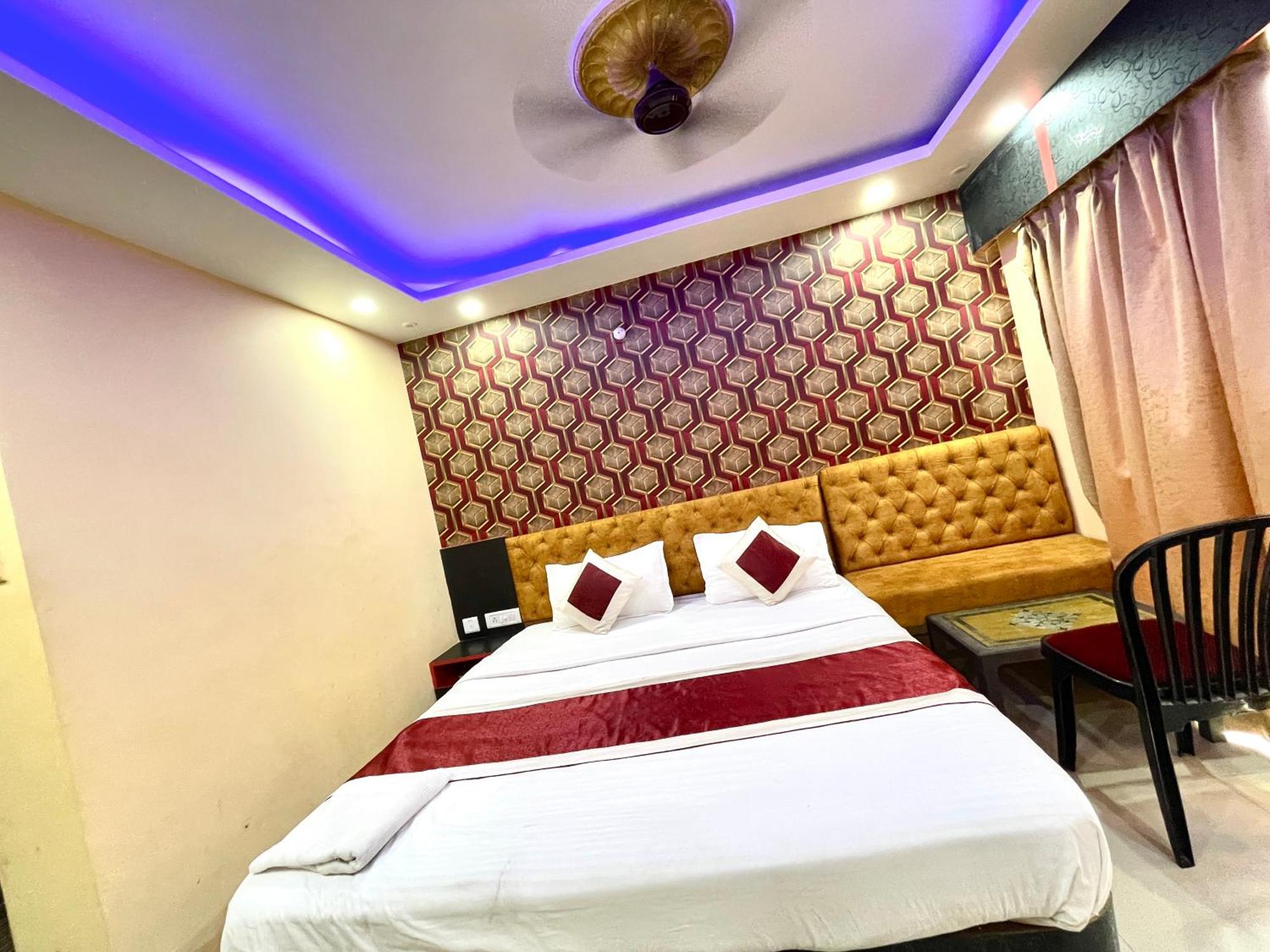 Hotel Seven Inn By Seven Group Puri Exterior foto