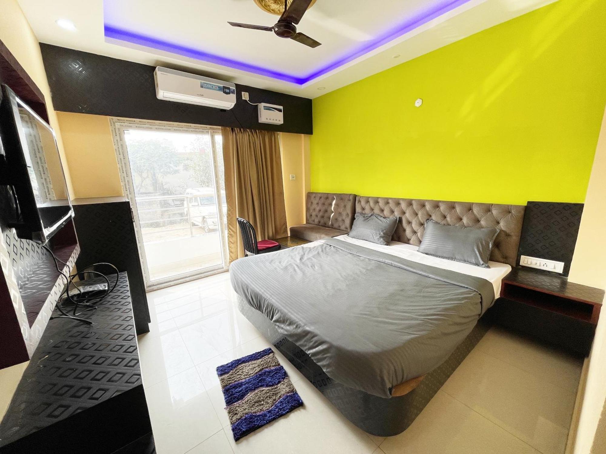 Hotel Seven Inn By Seven Group Puri Exterior foto