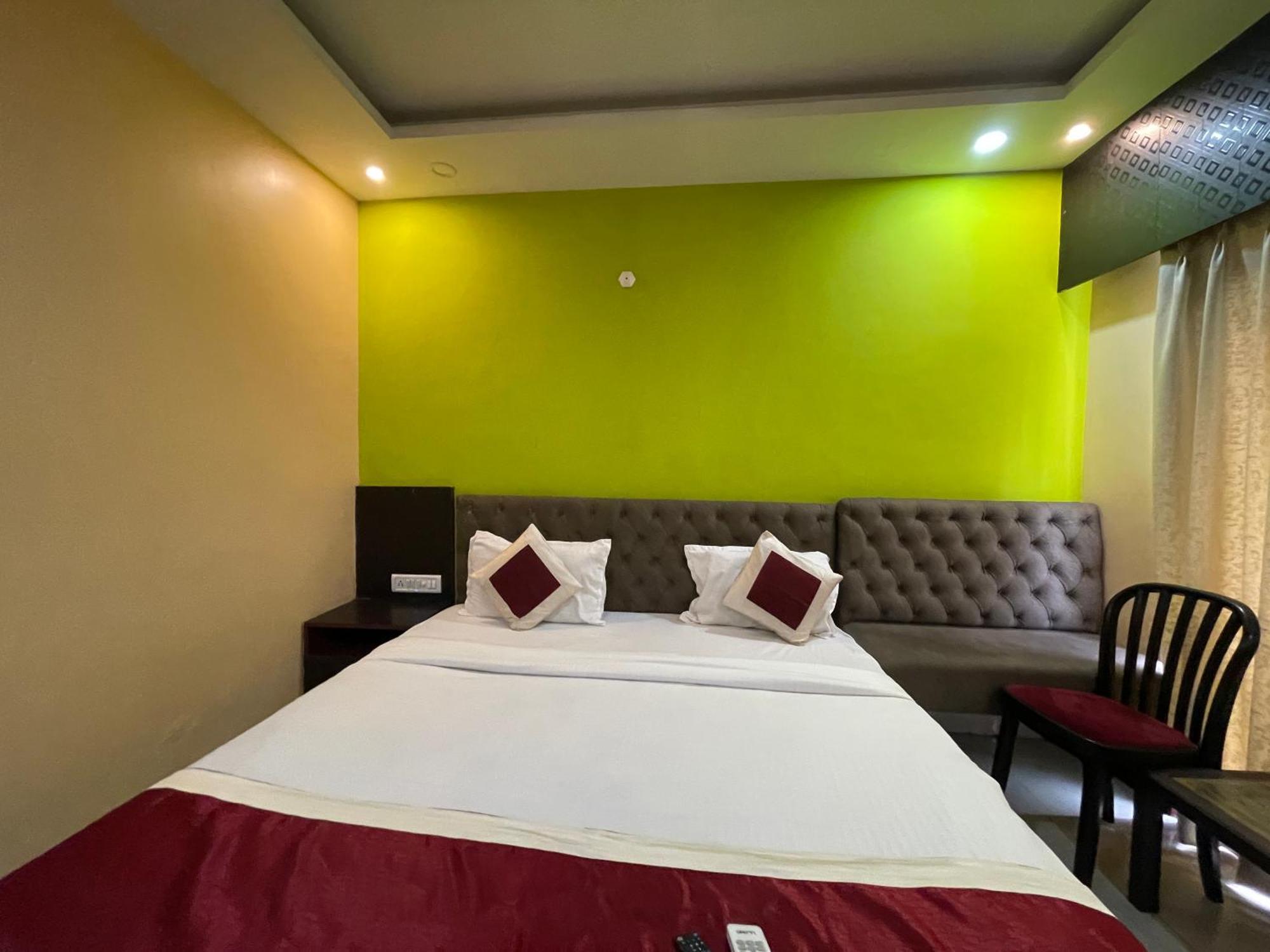Hotel Seven Inn By Seven Group Puri Exterior foto